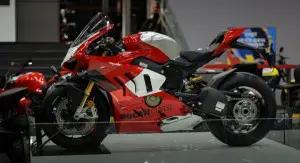 Exclusivo: modelo inédito de moto da Ducati chega a Brasília 